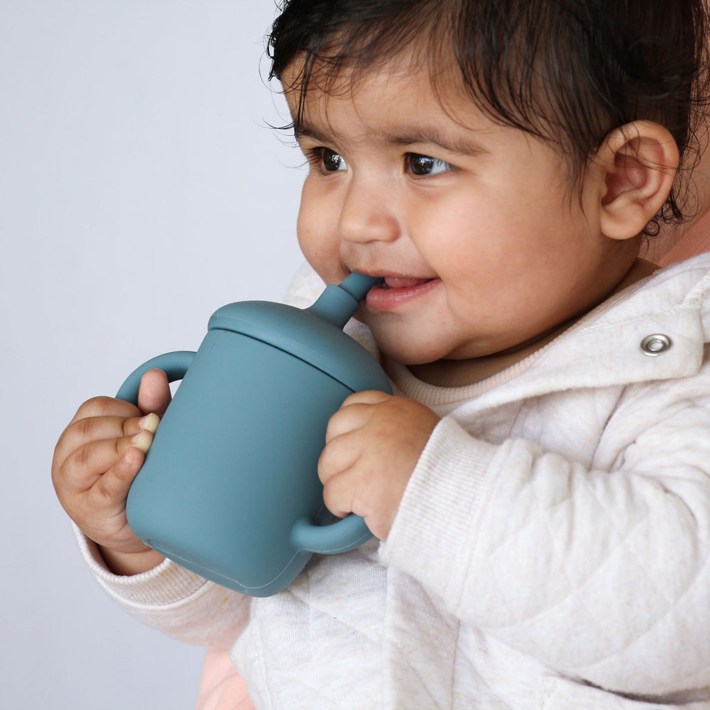 Starting solids naturally for baby